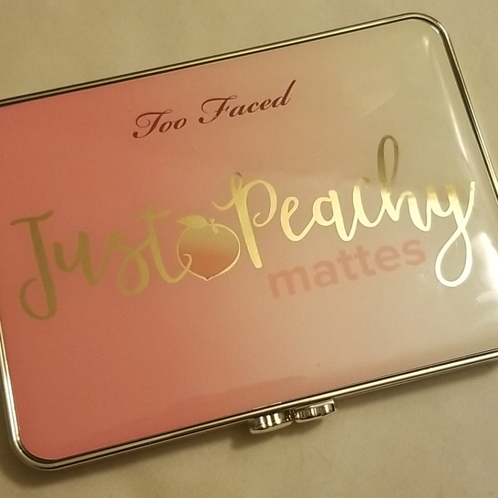 Too Faced eye shadow